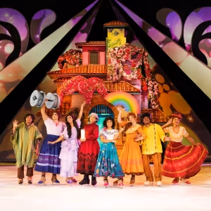 Preview: DISNEY ON ICE presents FROZEN & ENCANTO in Vancouver!