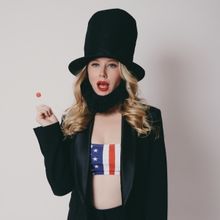Review: EDINBURGH 2024: ELLIE MACPHERSON: BABE LINCOLN, Pleasance Courtyard