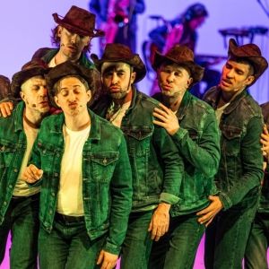Review: A MASCULINE DRAMA at Teatr Wspolczesny Wroclaw