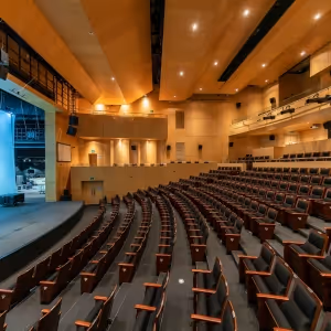 Student Blog: A First-Time Guide To Seeing A Show