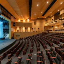 Student Blog: A First-Time Guide To Seeing A Show