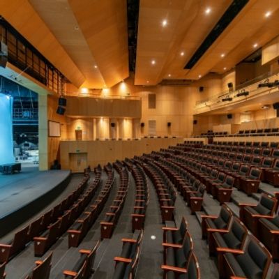 Student Blog: A First-Time Guide To Seeing A Show