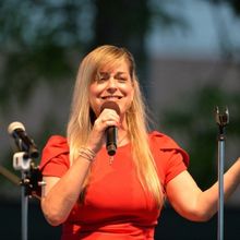 Interview: Lisa Fishman & Co. Bring Cross-Cultural Concert SOUL TO SOUL to NYC