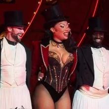 Video: Megan Thee Stallion Takes Her First Bow In MOULIN ROUGE! & Performs a Megamix 