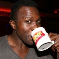Wake Up With BWW 8/14: BETRAYAL Begins Previews, A CHRISTMAS CAROL and HOW I LEARNED…