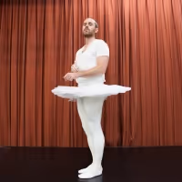 Chris Davis' ONE-MAN NUTCRACKER Brings Holiday Cheer and The Sugar Plum Fairy To…