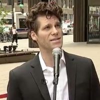 VIDEO: Josh Davis Sings 'Stars' From LES MISERABLES on Tour Video