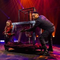 Review: MAJIKA: AFRICA’S GREATEST ILLUSIONISTS Is a Spellbinding and Breathtaking Sho Photo