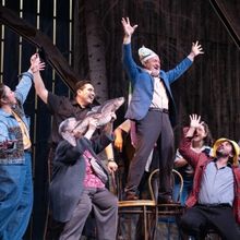 COME FROM AWAY Holds Sign Language-Interpreted Performance