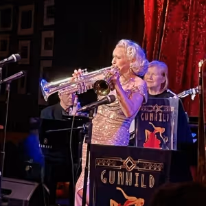 Review: GUNHILD CARLING AND FAMILY Entertain The Crowd At Birdland