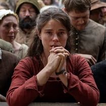 Jessie Buckley and More Take Home SAG Actor Awards