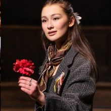 Video: Lillias White and Lola Tung Take Final Bows in HADESTOWN