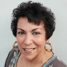 Interview: Director Alyson Cohn, THE PLAY THAT GOES WRONG and Bergen County Players 9