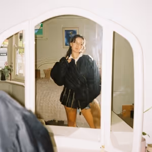 Mallrat Conjures the Celestial and Caustic with 'Ray Of Light'