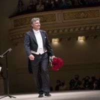 BWW Review: Well, Hello, Jonas, It's So Nice to Have You Back Where You Belong (New…