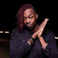 Loren Smith Makes His DTLA Holiday Show Debut This Month