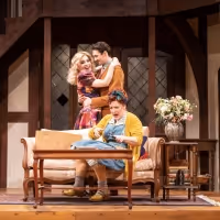 Review: NOISES OFF Snags Slapstick Laughs at SKYLIGHT MUSIC THEATRE