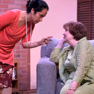 Review: THE ODD COUPLE-FEMALE VERSION at Women's Theatre Collective