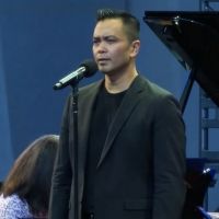 VIDEO: Jose Llana Performs 'You Raise Me Up' as Part of Lincoln Center's Restart Stag