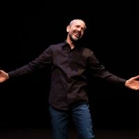BWW Review: Daniel Brooks's OTHER PEOPLE offers a deeply introspective look into his life