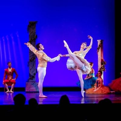 Interview: Lauren Stenroos of HANDEL'S MESSIAH at KeyBank State Theatre At Playhouse Square