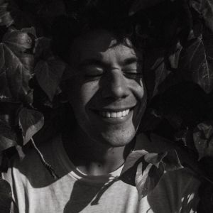 WINDSER Shares New Track for 'TV'; On Tour with The Happy Fits