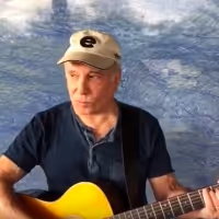 VIDEO: Paul Simon Sings 'American Tune' For TILL FURTHER NOTICE Concert Video