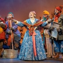 The Best Holiday Shows to Stream This Christmas