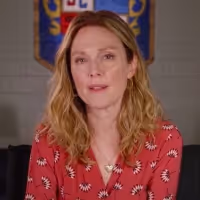 VIDEO: Julianne Moore and Amy Adams Talk 'Parent Perspective' in DEAR EVAN HANSEN… Video