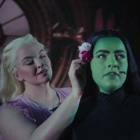 Video: Norway Production of WICKED is First to Include Movie Version of Popular Video