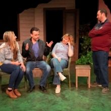 Review: THE REALISTIC JONESES is An Entertaining Night of Theatre