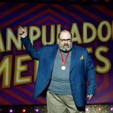 Crítica: EL MANIPULADOR DE MENTES, UNA NOCHE DE ILUSIÓN TRÁGICA at Teatro Jorge Ne