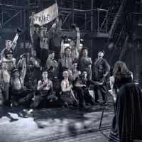 Video: Watch All New Footage From NEWSIES in London
