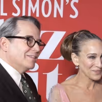 VIDEO: Matthew Broderick, Sarah Jessica Parker, and the Cast of PLAZA SUITE on the… Video