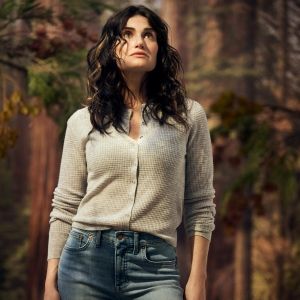 Idina Menzel to Return to Broadway in REDWOOD in 2025