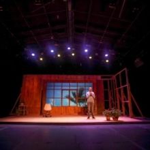 En Flores Negras Del Destino Nos Apartan, Los Protagonistas Emprenden Un Viaje A Trav