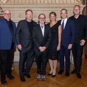 Lonny Price Helmed WEST SIDE STORY Opens in Paris