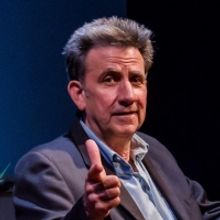 BWW Review: HOUSE Walks Through the Pain of One Man's Experience