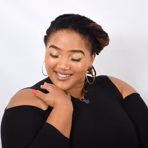 PHINDILE NDLOVU - THE SONGS THAT MADE ME Concert Comes to Paris