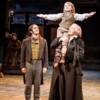 VIDEO: The Guthrie Theater Celebrates The Holidays With A CHRISTMAS CAROL