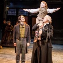 VIDEO: The Guthrie Theater Celebrates The Holidays With A CHRISTMAS CAROL