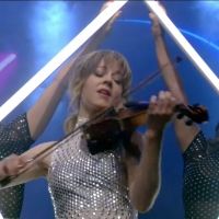 VIDEO: Watch Lindsey Stirling Perform 'The Upside' on LIVE WITH KELLY AND RYAN Video