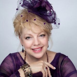 Review: 'Tis a worthy voyage to FAR AWAY PLACES with KT Sullivan at Pangea