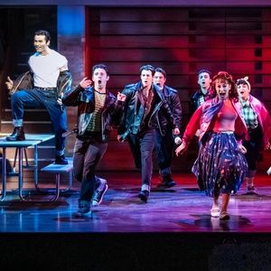 Review: GREASE at Village Theatre