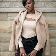 Desarae Dee Releases Single 'Late Arrival'