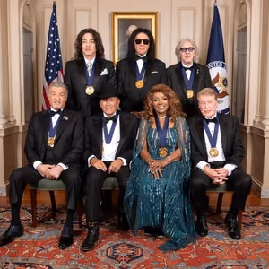 Photos: Laura Osnes, Michael Crawford & More at the 2025 Kennedy Center Honors