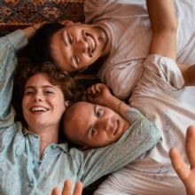 Eugenia Post Meridiem Releases Second Single 'Around My Neck'