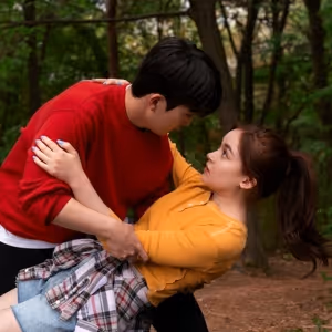 Netflix Renews XO, KITTY For Season Two