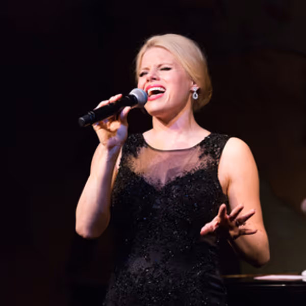 Megan Hilty on Gratitude, Grief and Returning to the Stage at Café Carlyle Photo