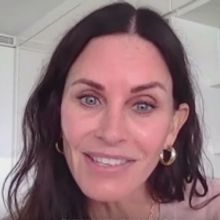 VIDEO: Courteney Cox Reveals She is Binge-Watching FRIENDS While in Quarantine